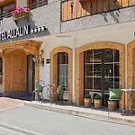 Swiss Alpine Allalin Hotel 4*