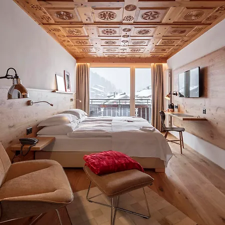 Swiss Alpine Allalin