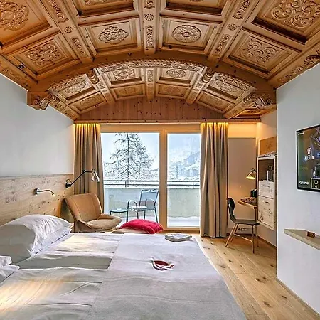 Swiss Alpine Allalin