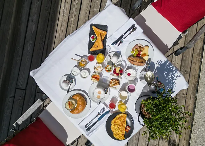 Swiss Alpine Allalin Готель 4*