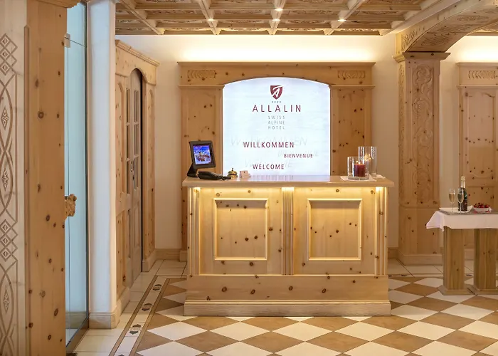 Готель Swiss Alpine Allalin Церматт