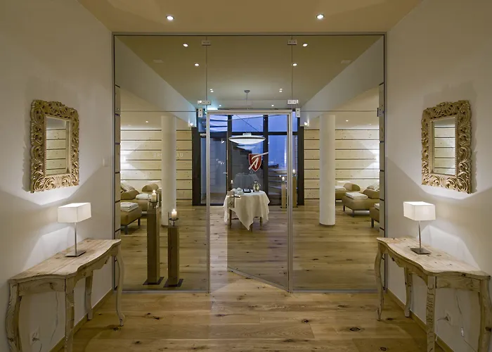 Swiss Alpine Allalin Hotel Zermatt