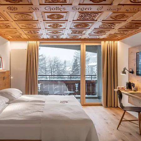 Swiss Alpine Allalin Szálloda Zermatt