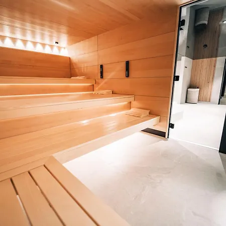 Szálloda Swiss Alpine Allalin 4*