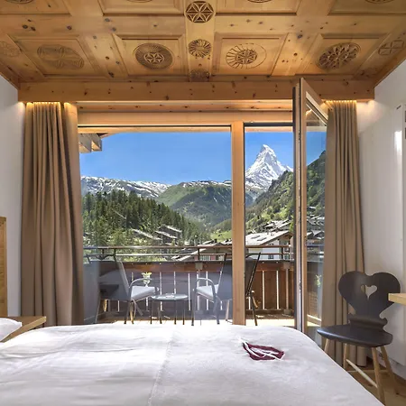 Swiss Alpine Allalin