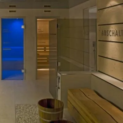 Swiss Alpine Allalin Готель 4*