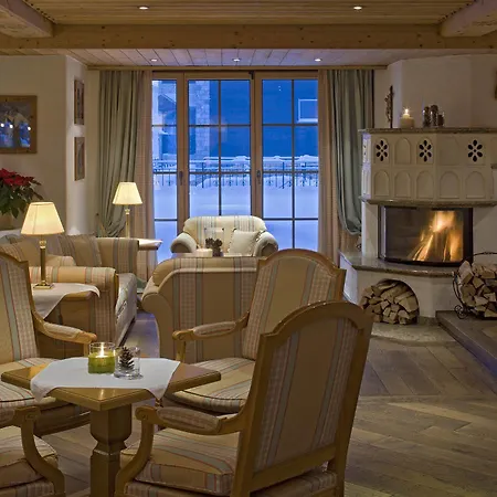 Swiss Alpine Allalin Церматт