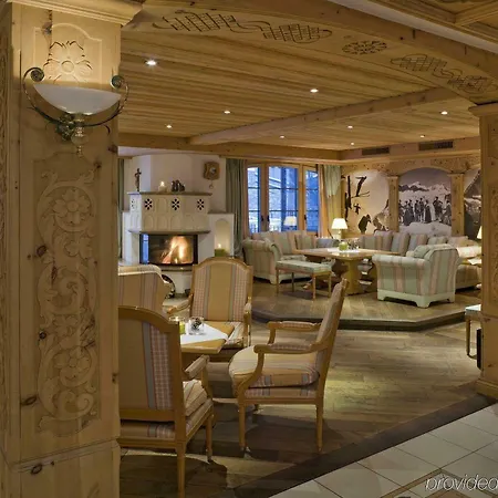 Готель Swiss Alpine Allalin Церматт