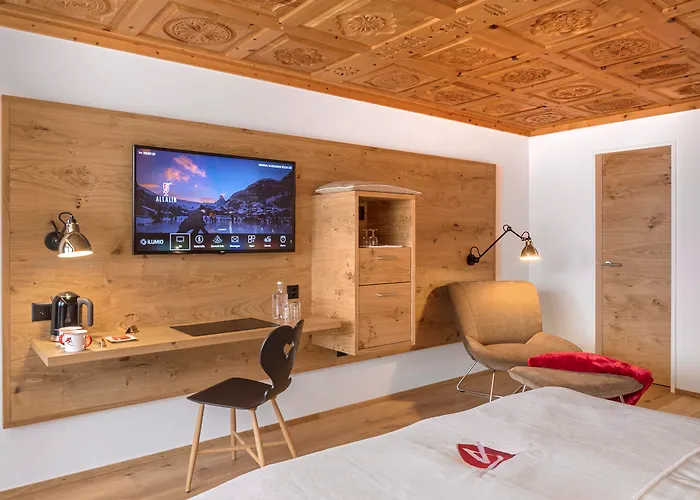 Swiss Alpine Allalin 4*